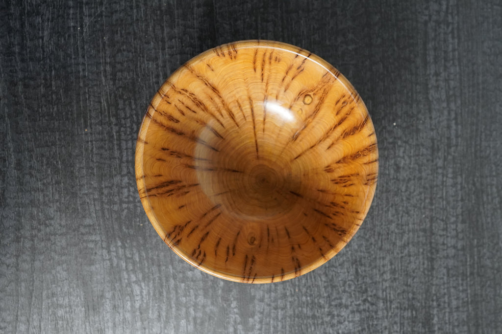 Macrocarpa bowl